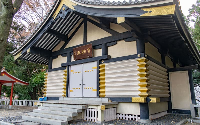 日枝神社の賽物殿