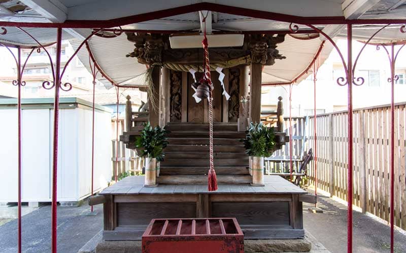 海神稲荷神社　拝殿