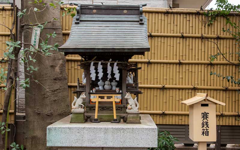 天沼八幡神社　稲荷神社